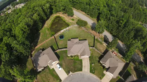 View/Area - 2009 Dandelion Dr, Benton, AR 72019 photo 3 of 3