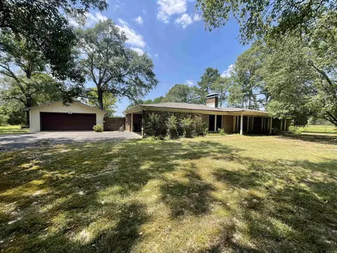 2004 Dyer St, Malvern, AR 72104 photo 2