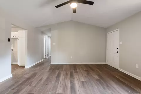 1510 Davis St, Conway, AR 72034 photo 10