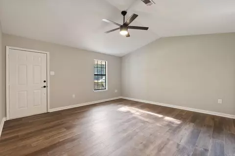 1510 Davis St, Conway, AR 72034 photo 7