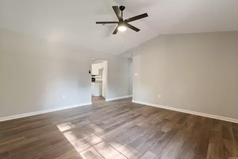 1510 Davis St, Conway, AR 72034 photo 9
