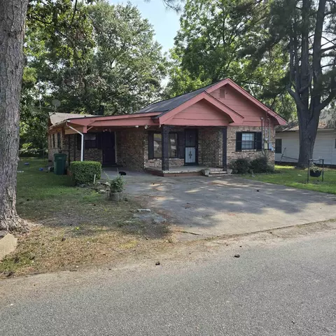 3806 W Short 2nd Ave, Pine Bluff, AR 71601 photo 2