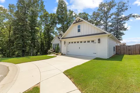 2123 Avondale Dr, Benton, AR 72019 photo 4