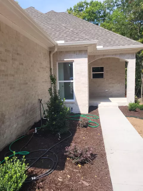 710 Atkins Rd, Little Rock, AR 72211 photo 2