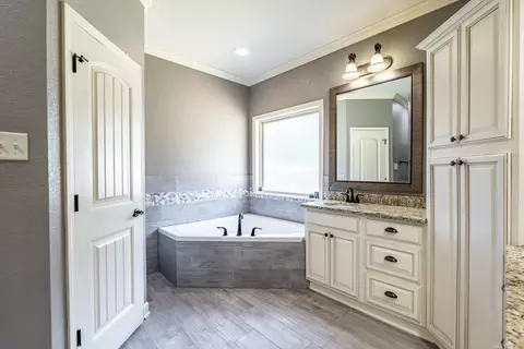 10684 Hinds Rd, Benton, AR 72019 photo 24