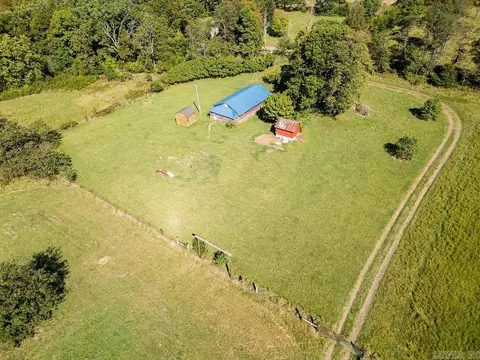 Exterior - 349 Biechler Rd, Clinton, AR 72031 photo 2 of 15