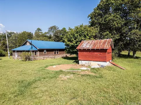 Exterior - 349 Biechler Rd, Clinton, AR 72031 photo 7 of 15