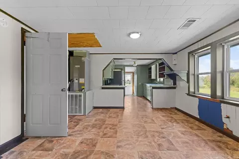 Entry Way - 349 Biechler Rd, Clinton, AR 72031 photo 1 of 2