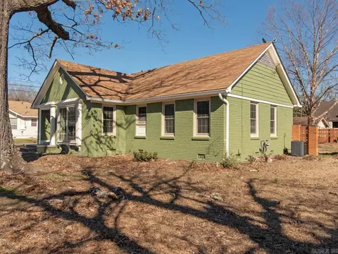 3101 S Cherry St, Pine Bluff, AR 71603 photo 3