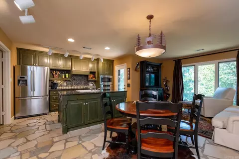 Kitchen - 11 Bald Eagle Dr, Paron, AR 72122 photo 1 of 5