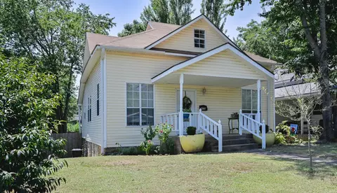 Exterior - 409 Tenth St, Mena, AR 71953 photo 1 of 18
