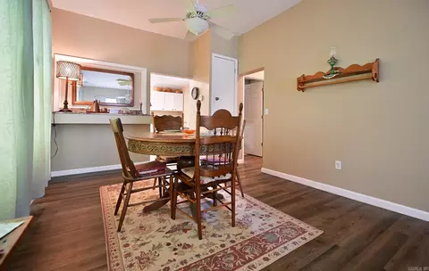 Dining - 409 Tenth St, Mena, AR 71953 photo 1 of 2
