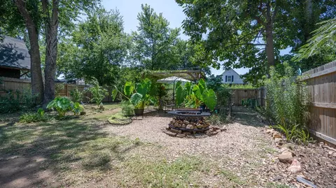 Exterior - 409 Tenth St, Mena, AR 71953 photo 10 of 18