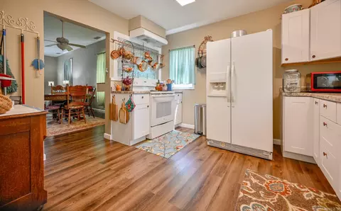 Kitchen - 409 Tenth St, Mena, AR 71953 photo 3 of 3