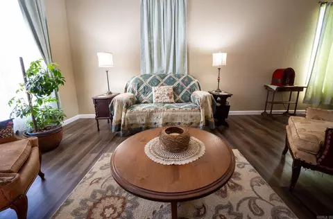 Living - 409 Tenth St, Mena, AR 71953 photo 3 of 3