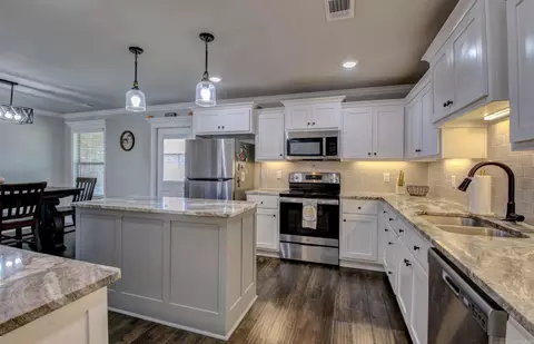 Kitchen - 59 Cimarron Cir, Cabot, AR 72023 photo 1 of 6
