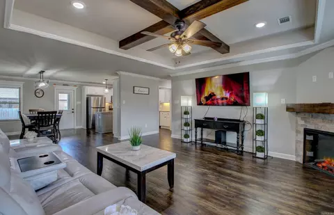Living - 59 Cimarron Cir, Cabot, AR 72023 photo 1 of 2