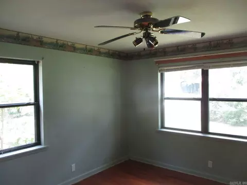 Bedroom - 401 N Lemon St, Beebe, AR 72012 photo 3 of 5