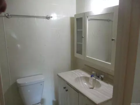 Bath - 401 N Lemon St, Beebe, AR 72012 photo 1 of 5