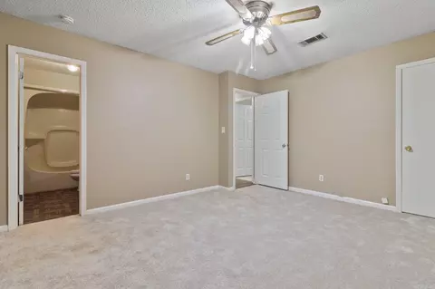 Bedroom - 2016 Catherine St, Benton, AR 72019 photo 2 of 6