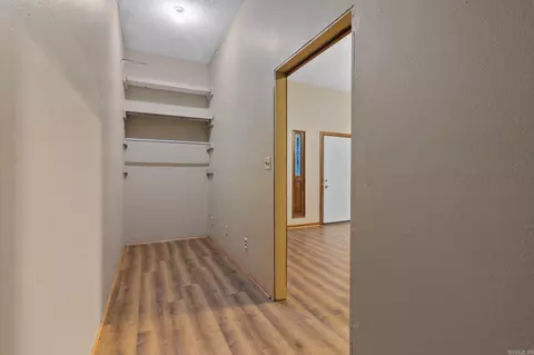 Entry Way - 2016 Catherine St, Benton, AR 72019 photo 1 of 1
