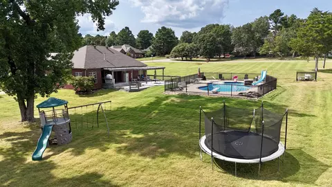 Exterior - 100 Will Blvd, Searcy, AR 72143 photo 9 of 10