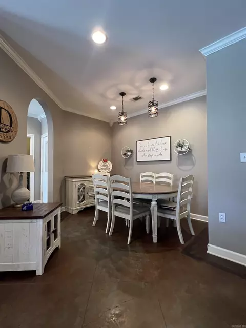 Dining - 100 Will Blvd, Searcy, AR 72143 photo 2 of 2