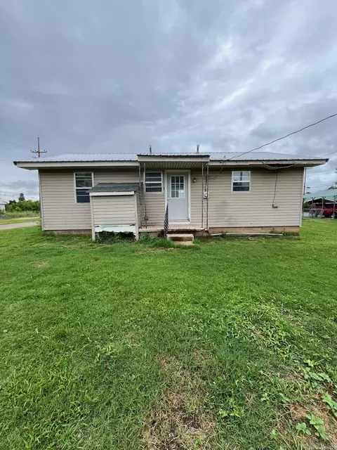 309 E Laurel, Corning, AR 72422 photo 6