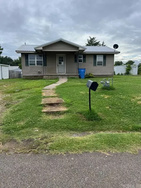 309 E Laurel, Corning, AR 72422 photo 1