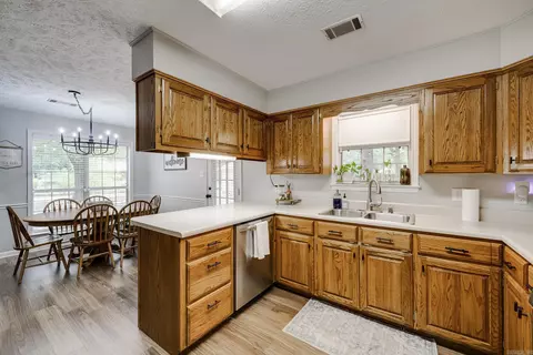505 8th Ave, Conway, AR 72032 photo 11