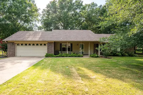 505 8th Ave, Conway, AR 72032 photo 1