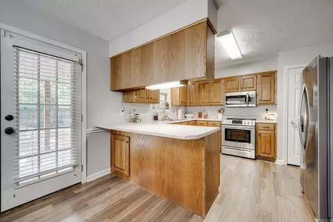505 8th Ave, Conway, AR 72032 photo 4