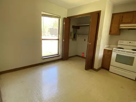 516 S Johnson St, Perry, AR 72125 photo 4