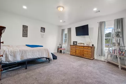 Bedroom - 248 Sunshine Rd, Royal, AR 71968 photo 5 of 7