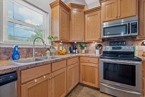 Kitchen - 248 Sunshine Rd, Royal, AR 71968 photo 4 of 4