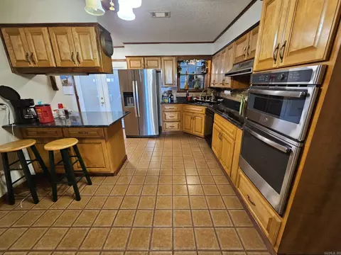 Kitchen - 3308 Colonel Maynard Rd, Scott, AR 72142 photo 1 of 3