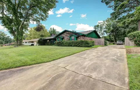 3804 Royal Forest Dr, Pine Bluff, AR 71603 photo 3