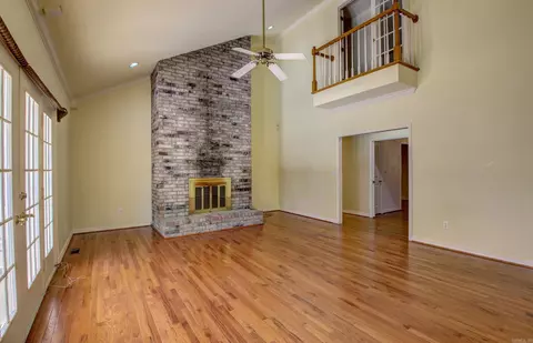 Living - 3045 Westover Dr, Conway, AR 72032 photo 5 of 6