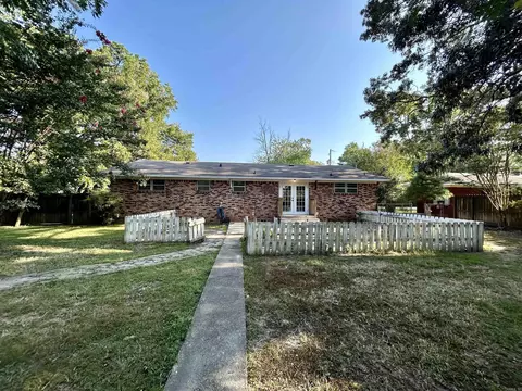 805 W College, Beebe, AR 72012 photo 5