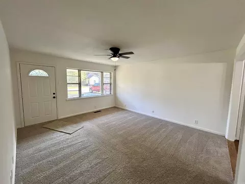 805 W College, Beebe, AR 72012 photo 9