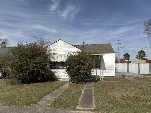98 Watson Blvd, Pine Bluff, AR 71601 photo 1