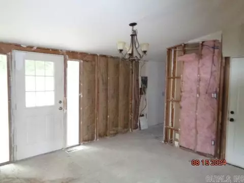 2304 W Lakeview Dr, Benton, AR 72015 photo 3