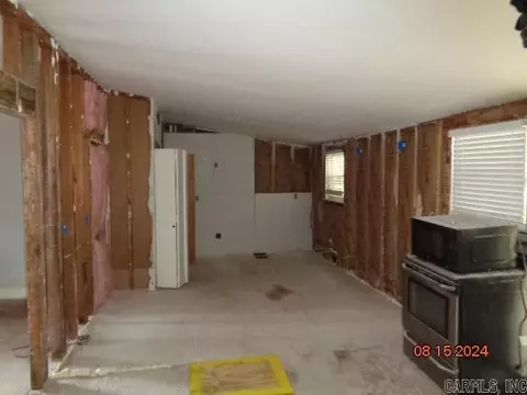 2304 W Lakeview Dr, Benton, AR 72015 photo 5