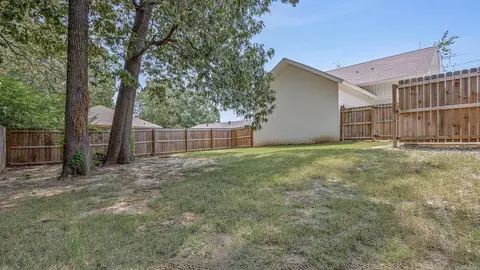404 E Nettleton, Jonesboro, AR 72401 photo 33