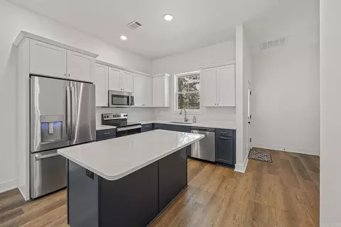 404 E Nettleton, Jonesboro, AR 72401 photo 8