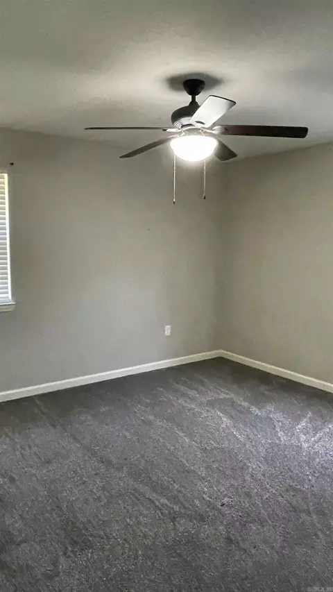 Bedroom - 10 Dee Ln, Conway, AR 72032 photo 1 of 1