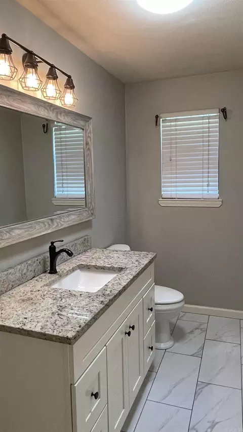 Bath - 10 Dee Ln, Conway, AR 72032 photo 4 of 4