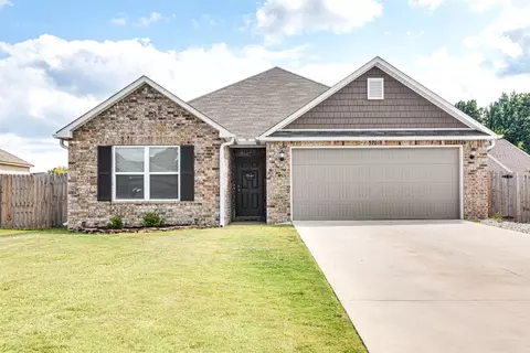 5706 Wendy St, Paragould, AR 72450 photo 1