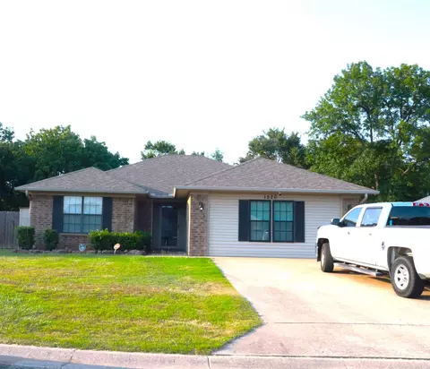 1520 Gold Fls, Conway, AR 72032 photo 1