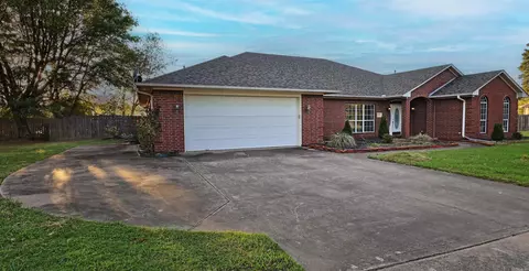 1804 Barney, White Hall, AR 71602 photo 5